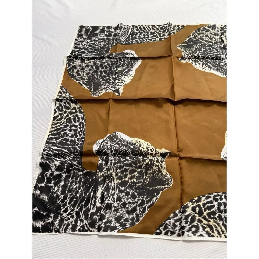 Glentex White Jaguar Leopard Scarf Vintage Rare